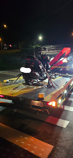 半夜苗栗市機車車禍救援