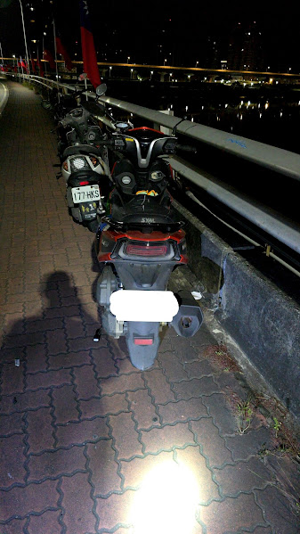 台北橋機車車禍道路救援